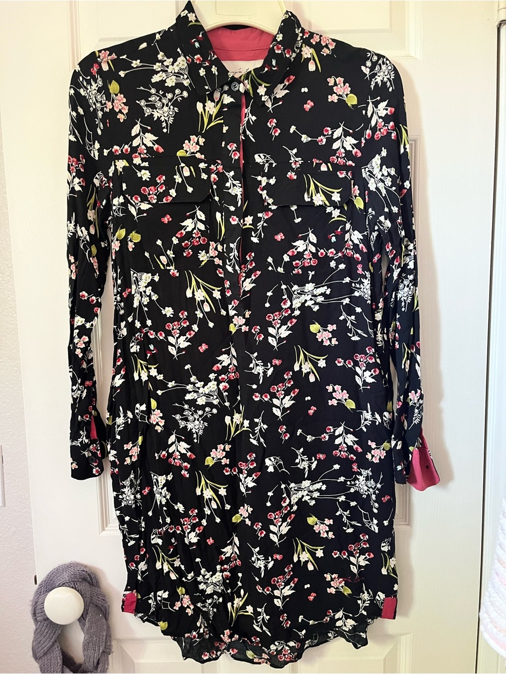 evy's tree women’s the amy black floral long sleeve shirt dress with pink lining